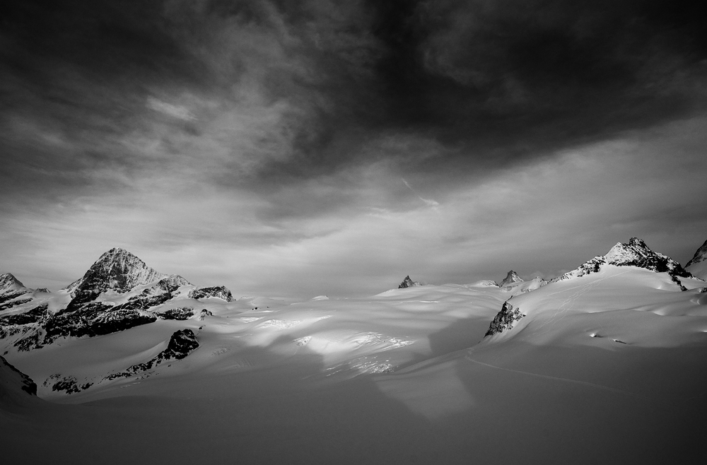 Dent Blanche, Cervin, depuis cabane Bertol, Valalis, Suisse.